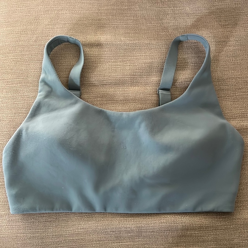 NWOT Lululemon Bra Nulu